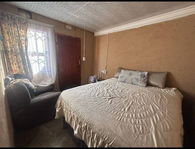 4 BEDROOM HOUSE FOR SALE IN SAVANNA CITY